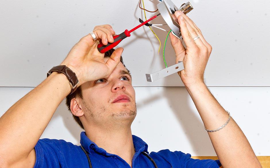 prix d'un électricien Villetaneuse